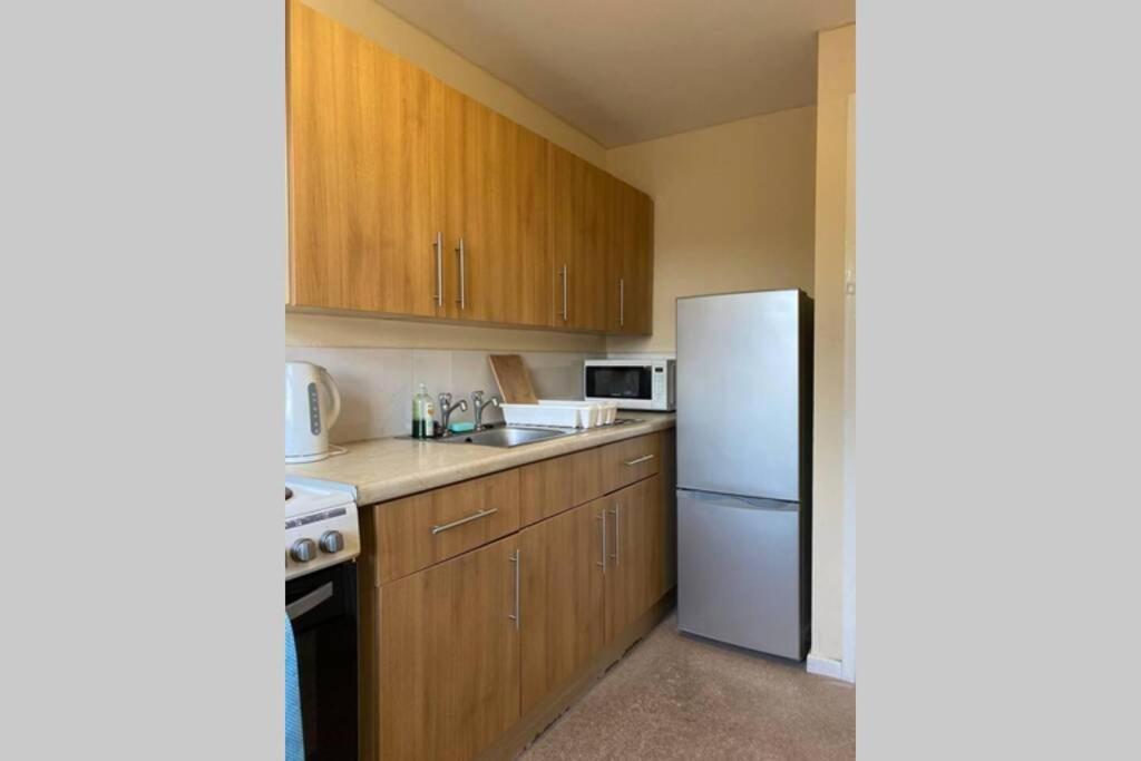 Conveniently Situated 1Bed Apt In Stretford Appartement Manchester Buitenkant foto